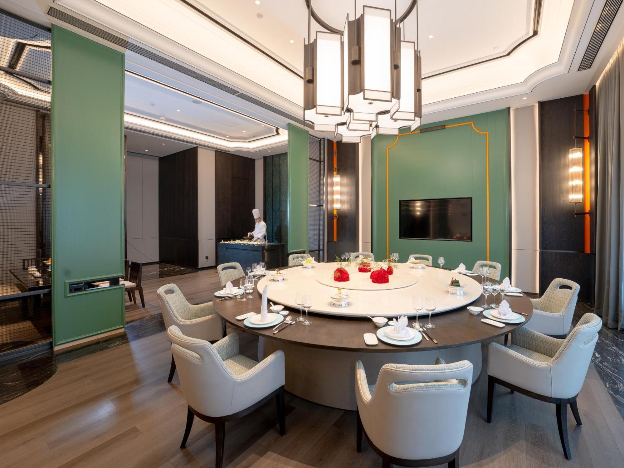 Kingdom Hotel Yiwu  Buitenkant foto