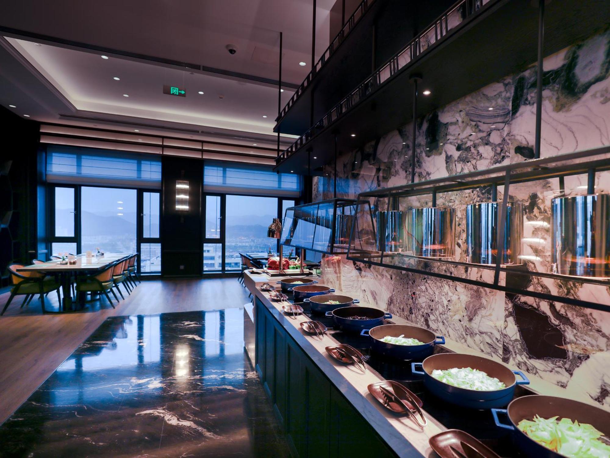 Kingdom Hotel Yiwu  Buitenkant foto