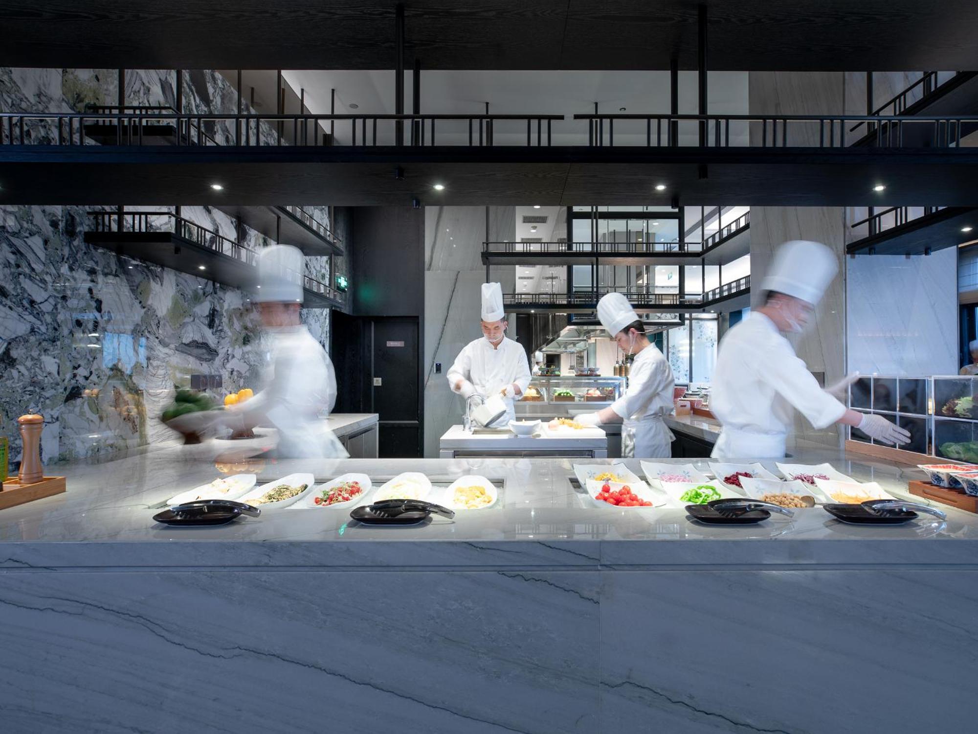 Kingdom Hotel Yiwu  Buitenkant foto