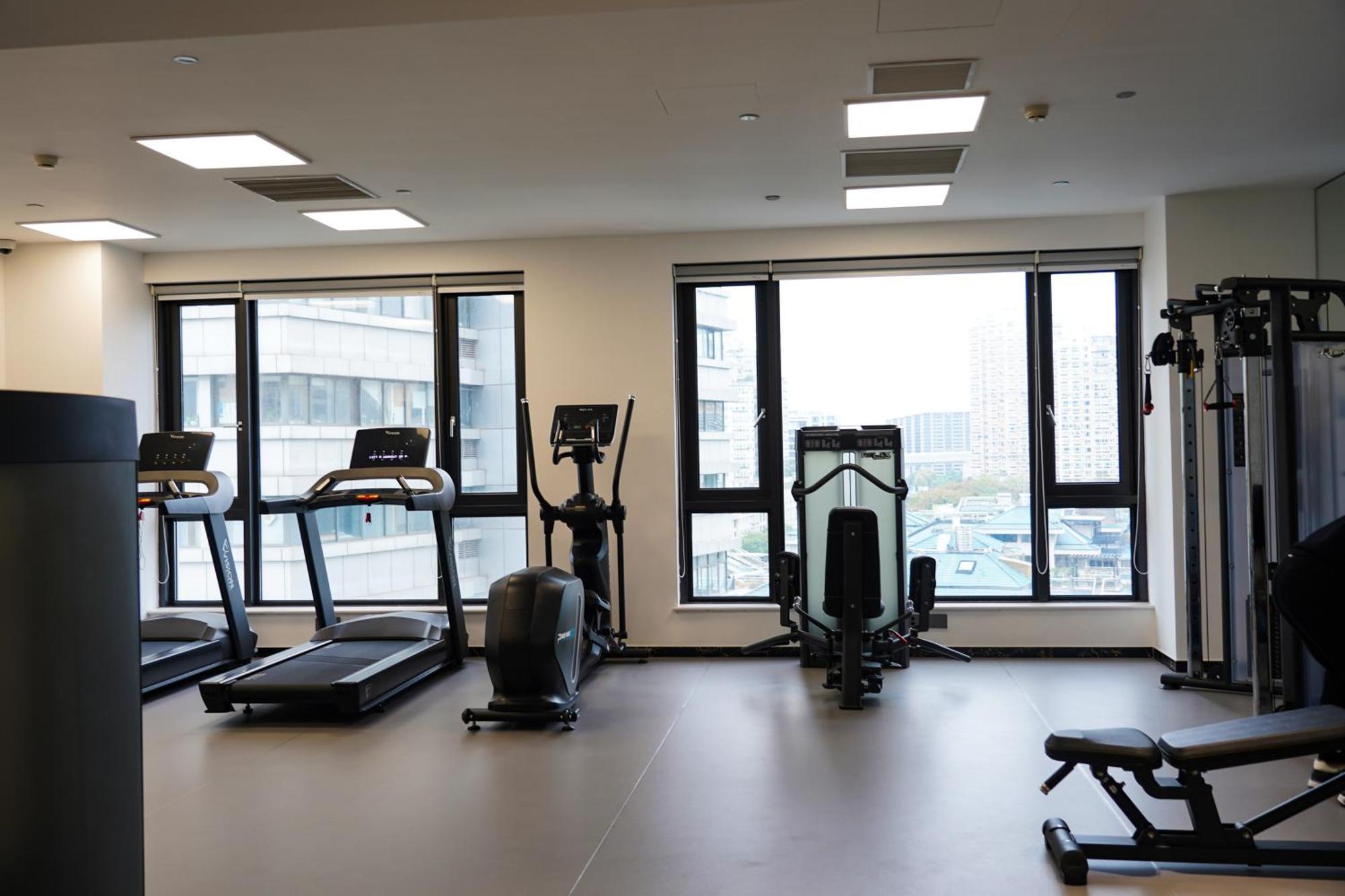 Kingdom Hotel Yiwu  Buitenkant foto